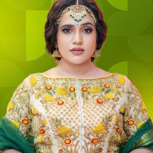 Nilaxshi Nirmalakanth Biography by Trenddigit