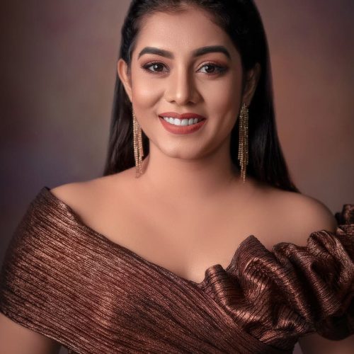 Nuwandhika Senarathne Bio